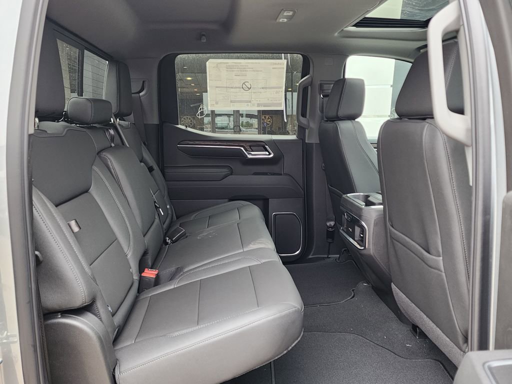 2026 GMC Sierra 1500 SLT - Photo 44