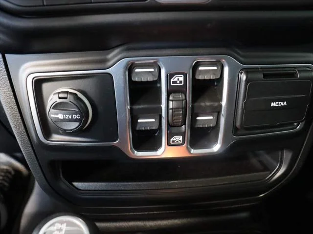 2023 Jeep Gladiator Sport S - Photo 14