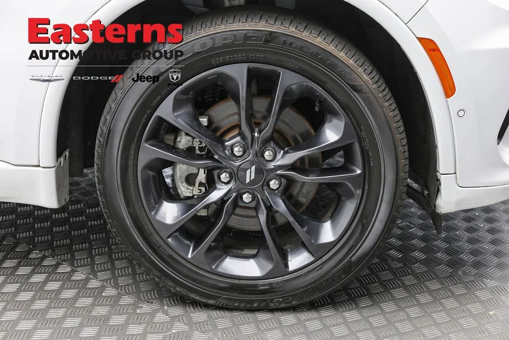 Used 2024 White Dodge R/T Plus image 34