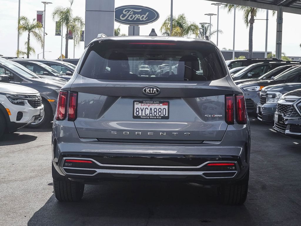 Used 2021 Silver Kia SX image 6