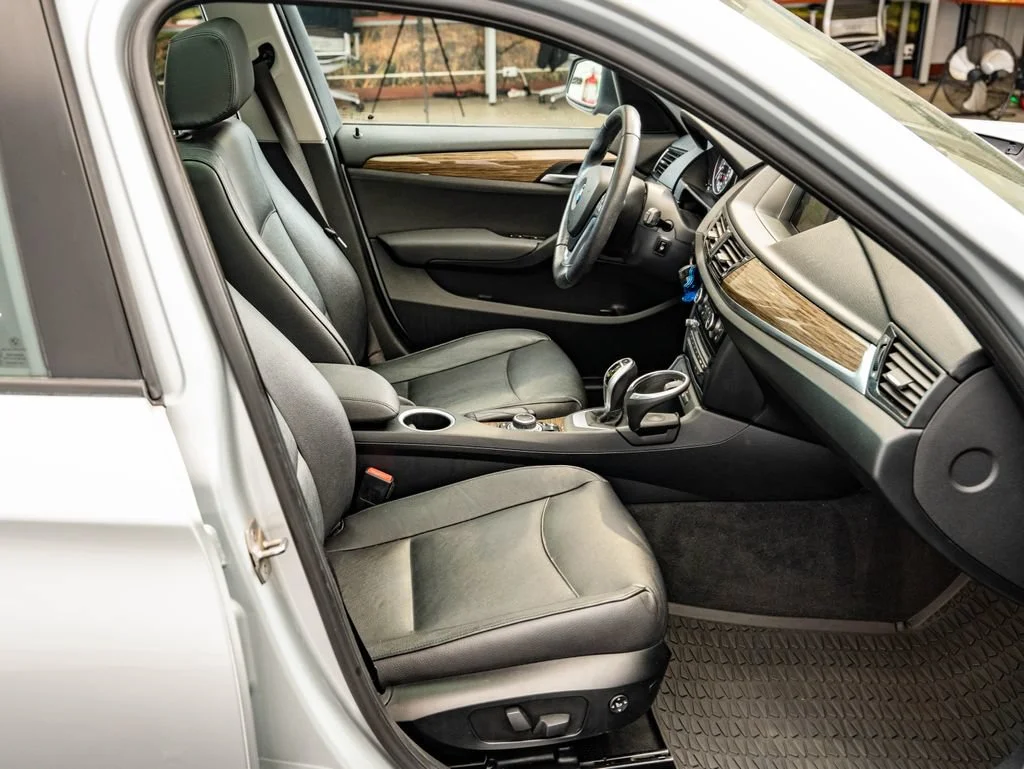 Used 2015 Glacier Silver Metallic BMW xDrive28i image 22