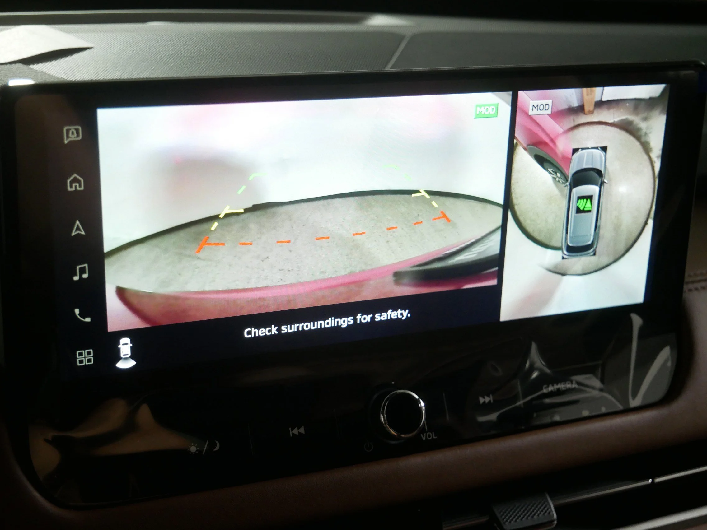 2025 Mitsubishi Outlander SEL - Photo 9