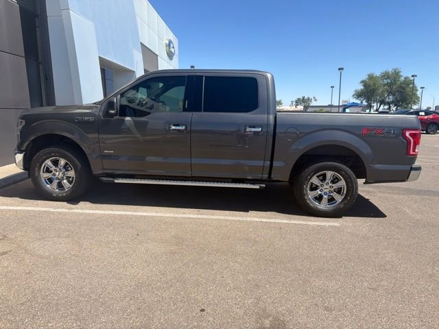 Used 2016 Magnetic Metallic Ford XLT image 2
