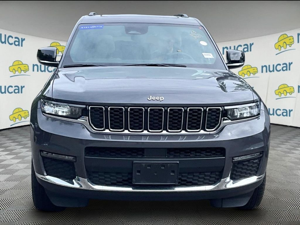 Used 2023 Gray Jeep Limited image 2
