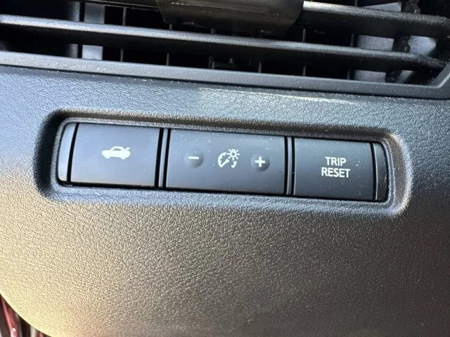 Used 2025 Red Nissan 2.5 SV image 44