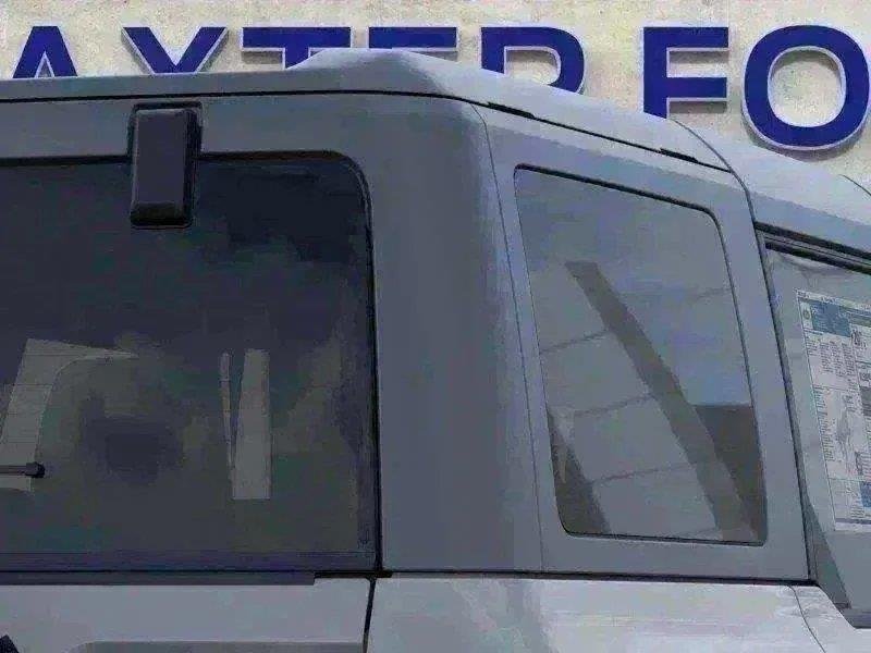 New 2026 Avalanche Gray Ford Big Bend image 16