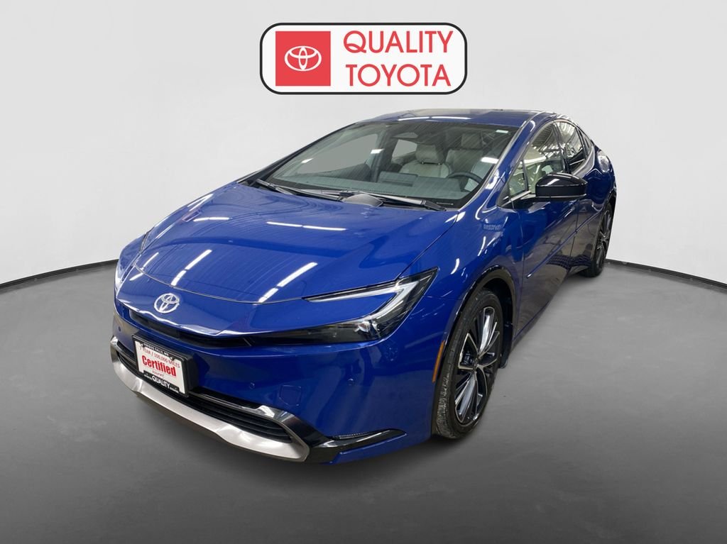 2026 Toyota Prius XLE FWD's photo