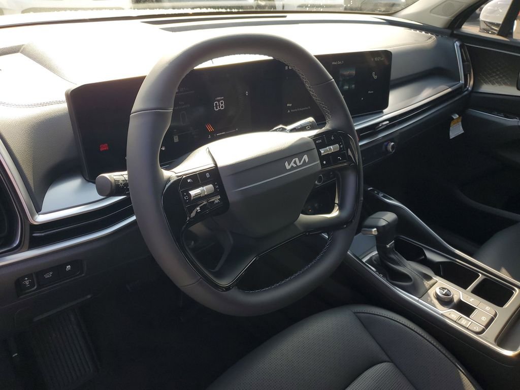 New 2026 White Kia EX image 23