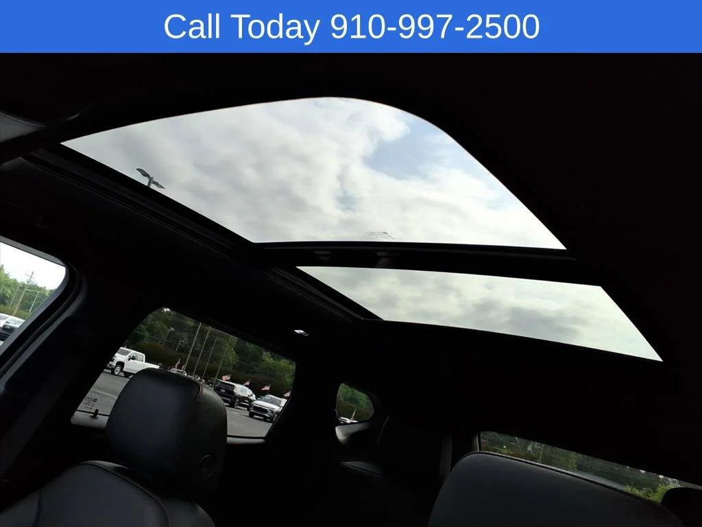 Used 2023 Iridescent Pearl Tricoat Chevrolet RS image 13