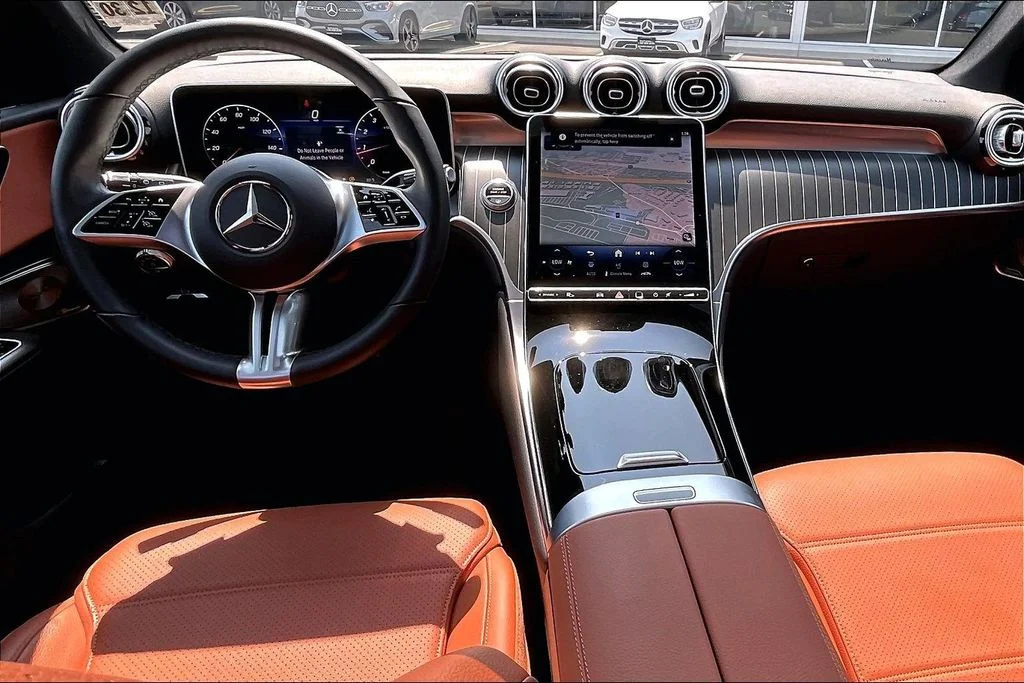 2026 Mercedes-Benz GLC Base - Photo 13
