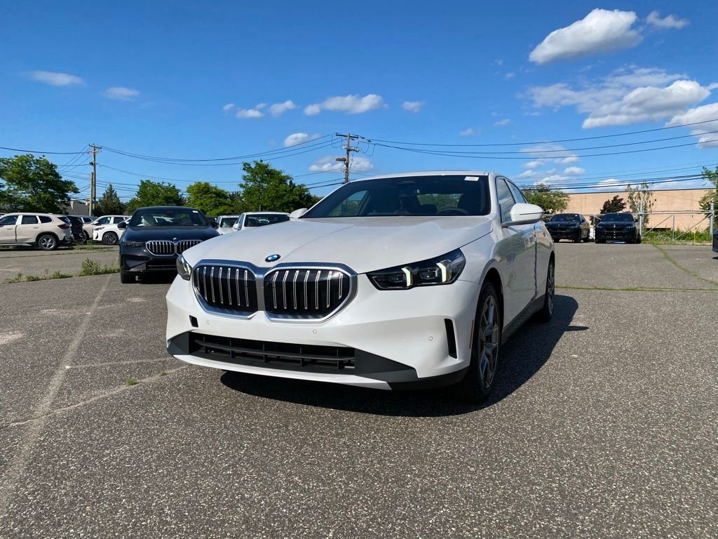 2027 BMW 5 Series 530i
