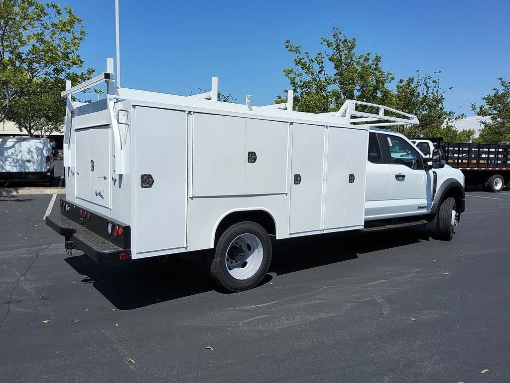 New 2026 Oxford White Ford XL image 29