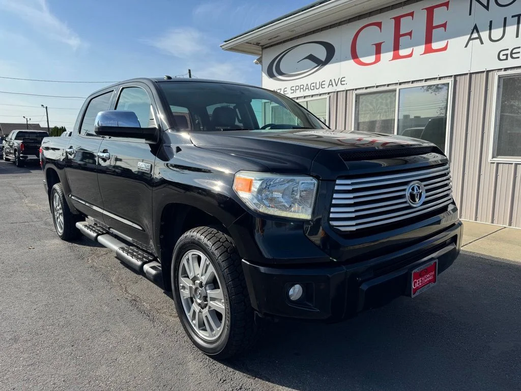 Used 2014 Black Toyota Platinum image 9