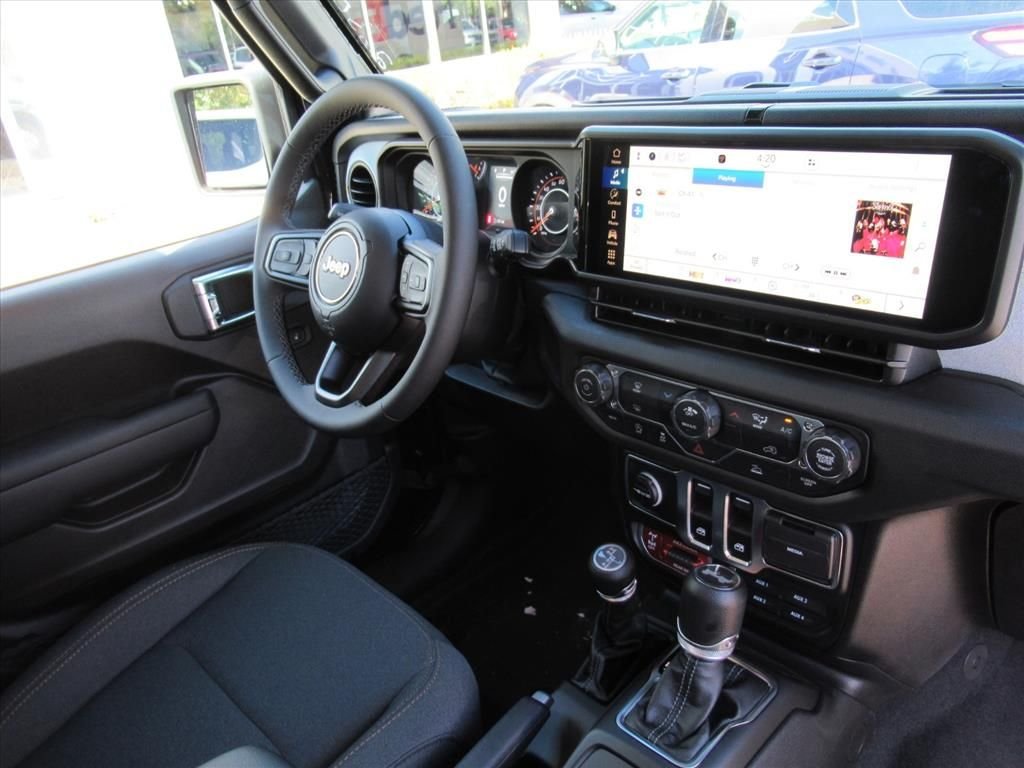 2026 Jeep Wrangler 2-Door Willys - Photo 12