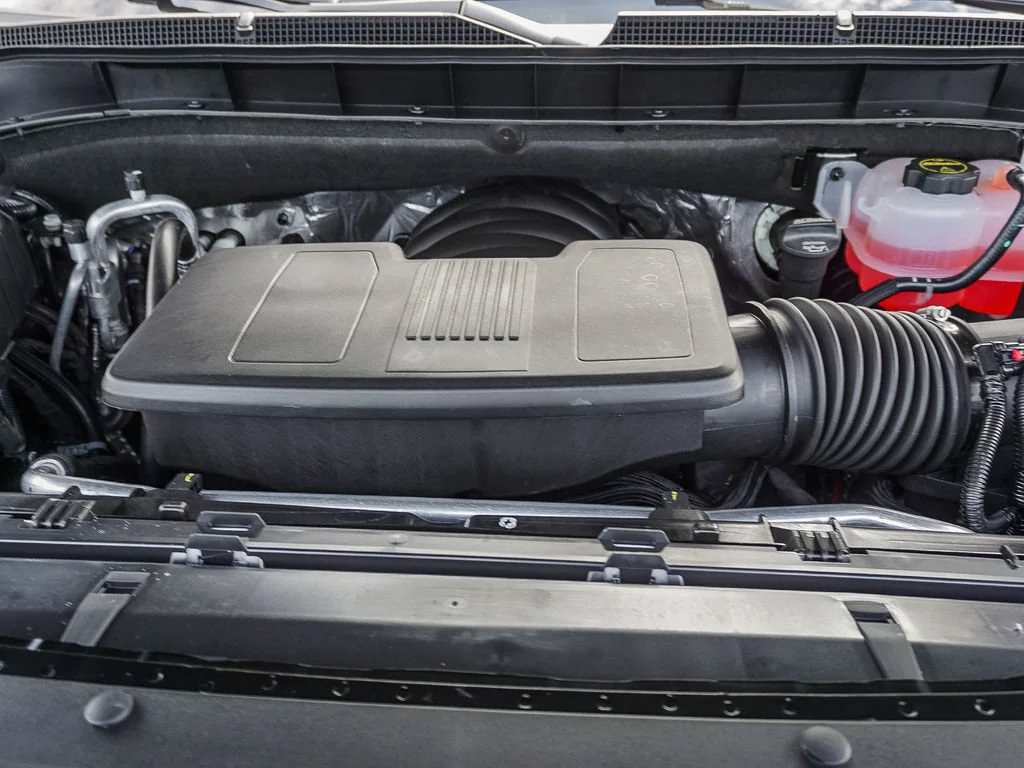 New 2026 Black Chevrolet LT image 25