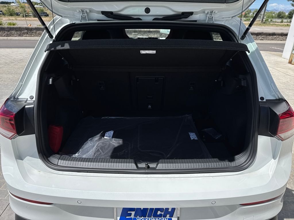 New 2026 Opal White Pearl Volkswagen 2.0T SE image 26