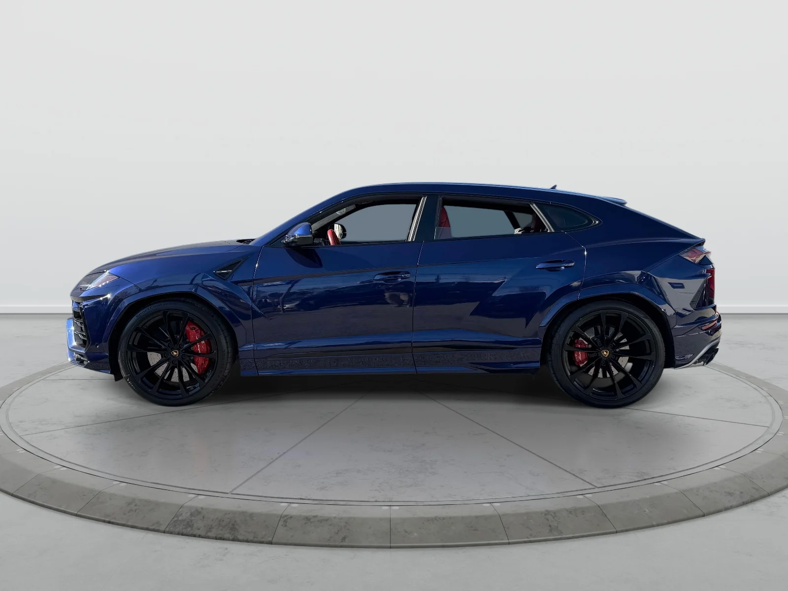 Used 2022 Blue Lamborghini Base image 3
