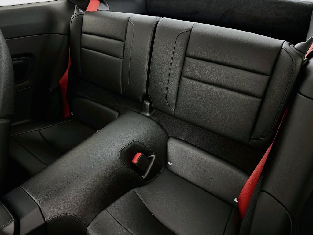 Used 2020  Porsche Carrera image 25
