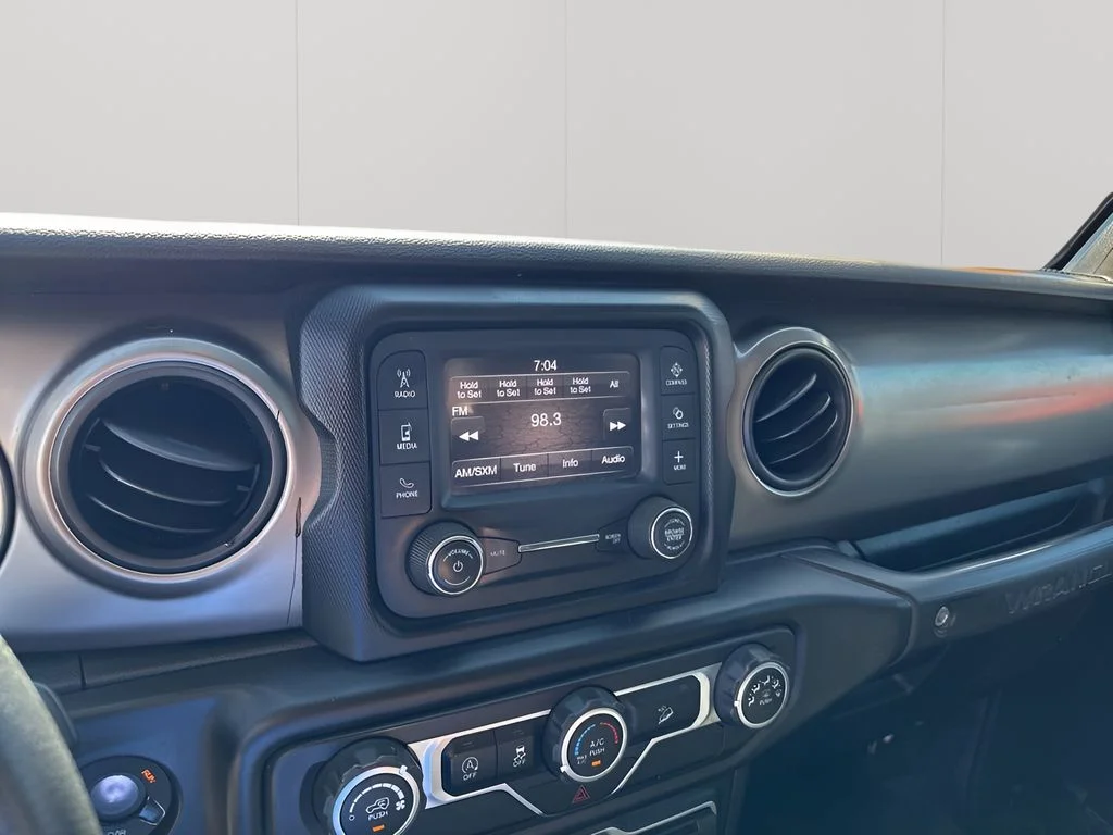 Used 2021 Black Jeep Unlimited Sport image 35