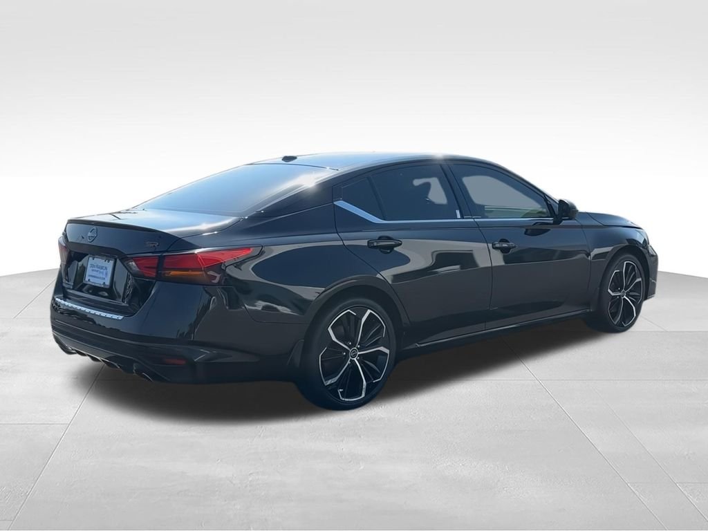 Used 2023 Black Nissan 2.5 SR image 8