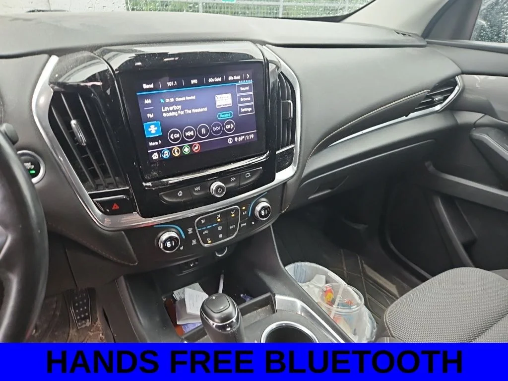 Used 2020 Blue Chevrolet LT image 3
