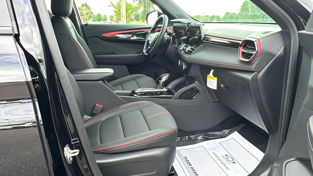 New 2026 Mosaic Black Metallic Chevrolet RS image 8