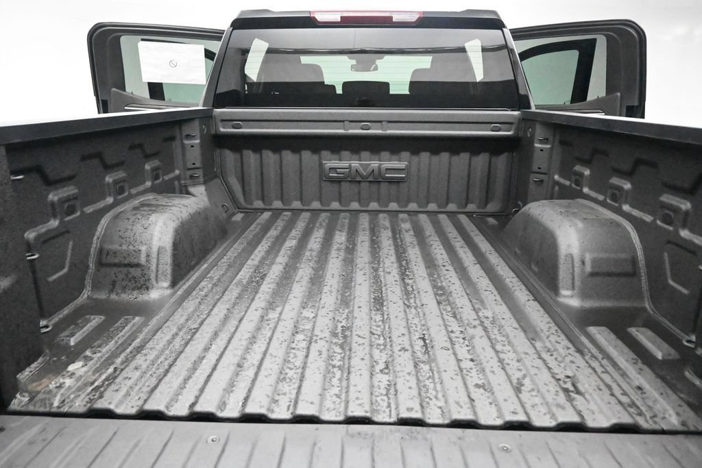 New 2026 Onyx Black GMC SLT image 24