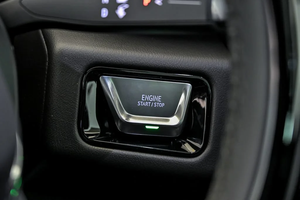 2026 GMC Yukon XL Denali - Photo 16