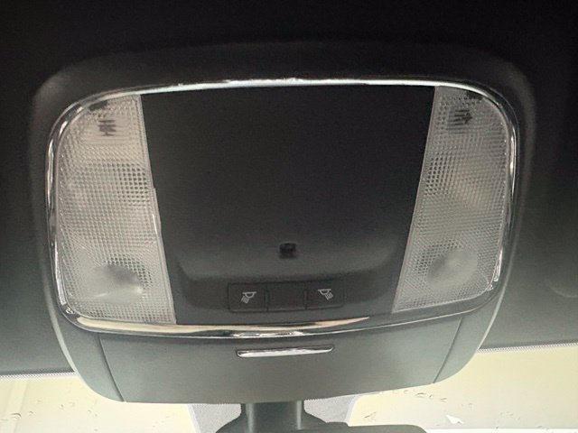 Used 2016 Silver Jeep Laredo image 42