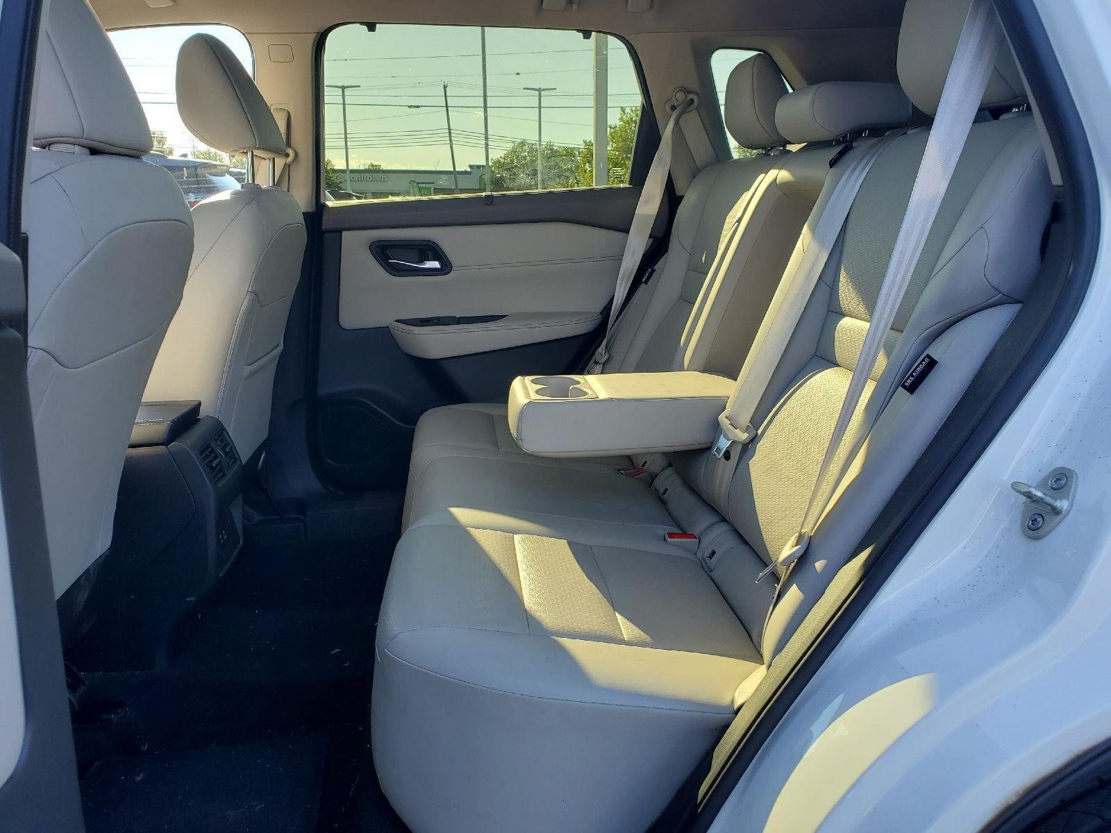 Used 2023 Pearl White Tricoat Nissan SV image 6