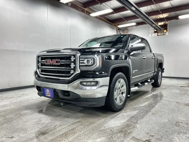 2018 GMC Sierra 4WD Crew Cab Short Box SLT's photo