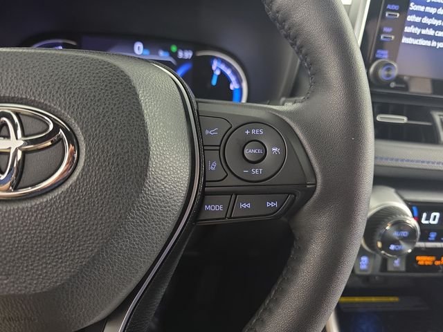 Used 2021 White Toyota XSE image 13