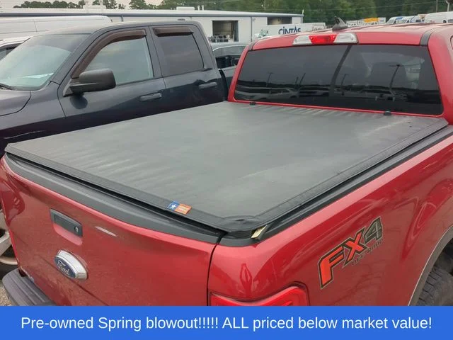 Used 2020 Red Ford XLT image 15