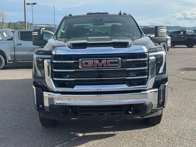 Certified Used 2026 Onyx Black GMC SLE DRW image 9