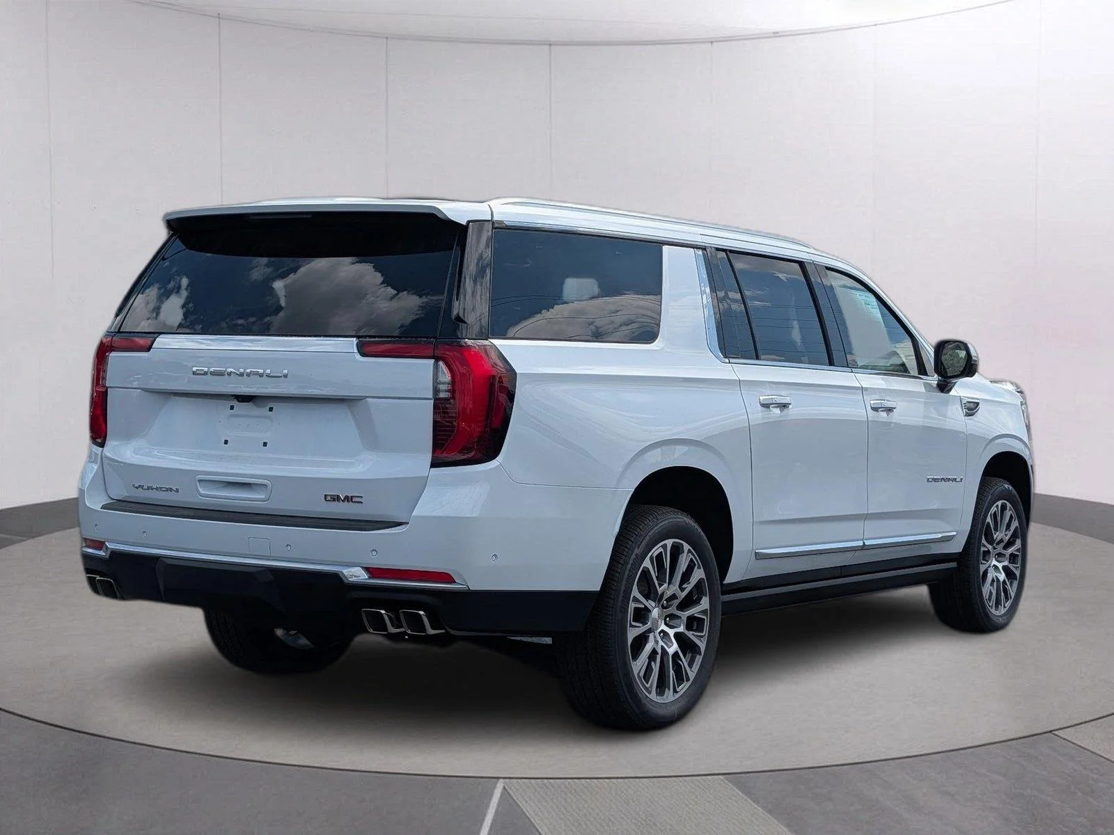 New 2026 Glacier White Tricoat GMC Denali image 5