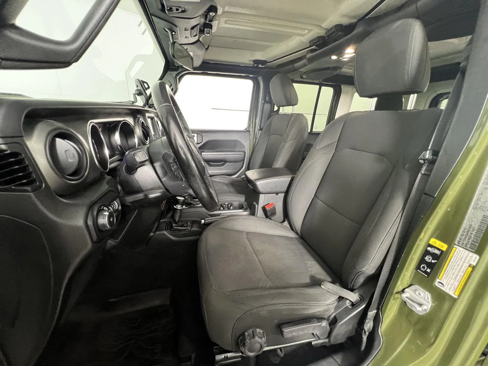 Used 2022 Sarge Green Clearcoat Jeep Unlimited Willys image 2