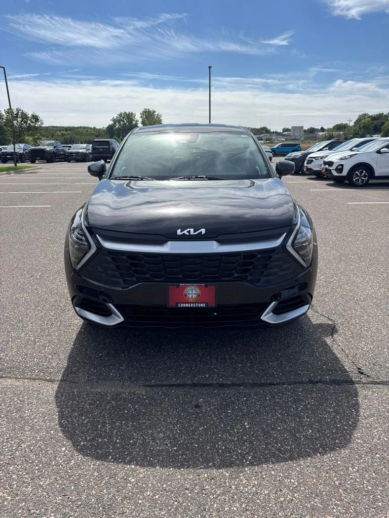 Certified 2024 Kia Sportage LX with VIN KNDPUCDF3R7236696 for sale in Elk River, Minnesota