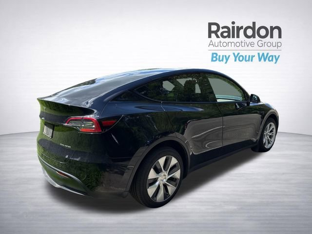 Used 2023 Black Metallic Tesla Long Range image 6