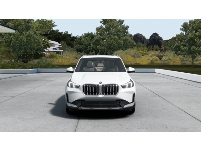 New 2026 Mineral White Metallic BMW X1 28i image 3