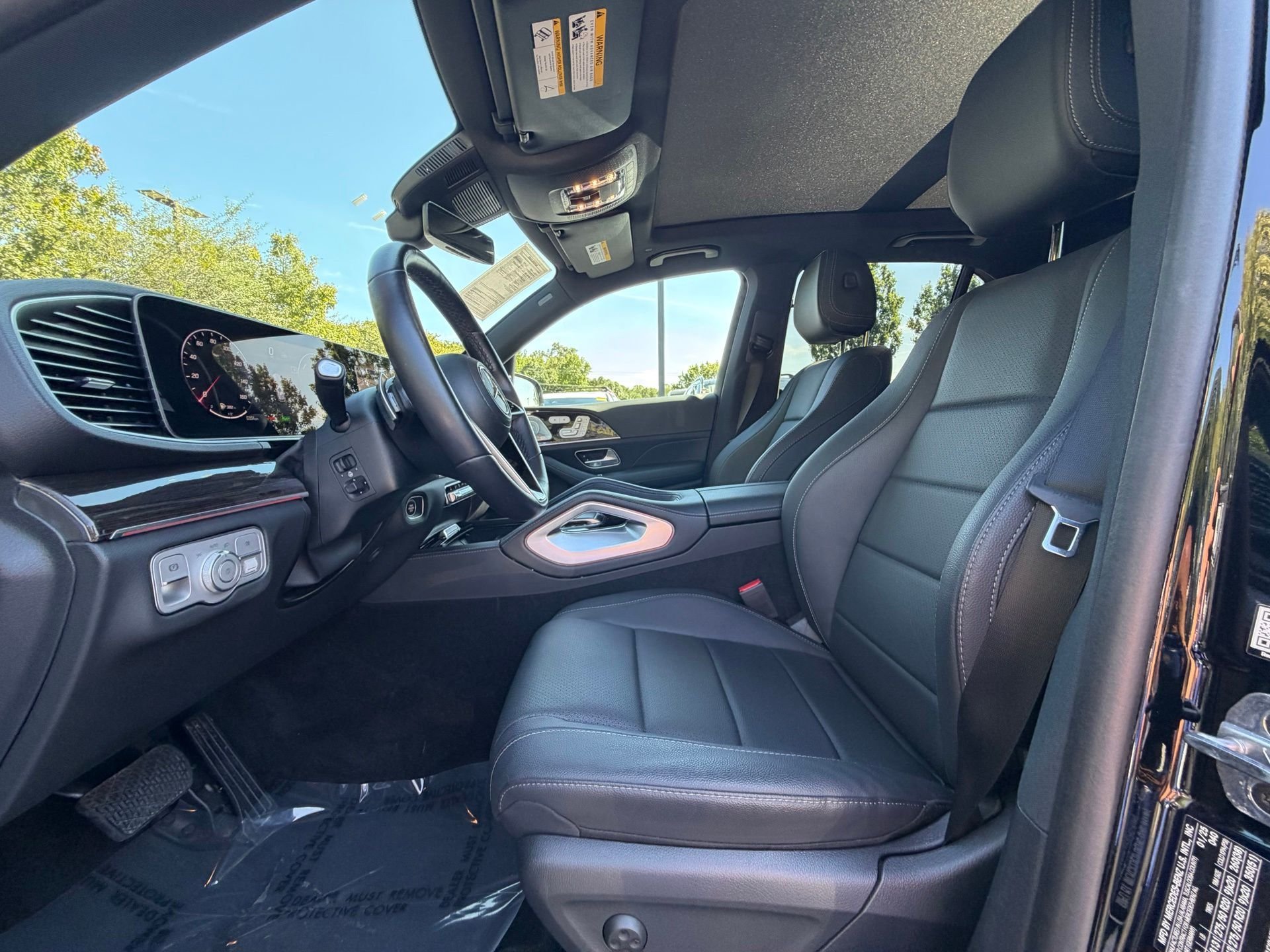 Certified Used 2025 Black Mercedes-Benz GLE 450e image 8