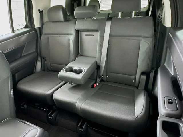New 2026 Hyundai SANTA FE HYBRID SE