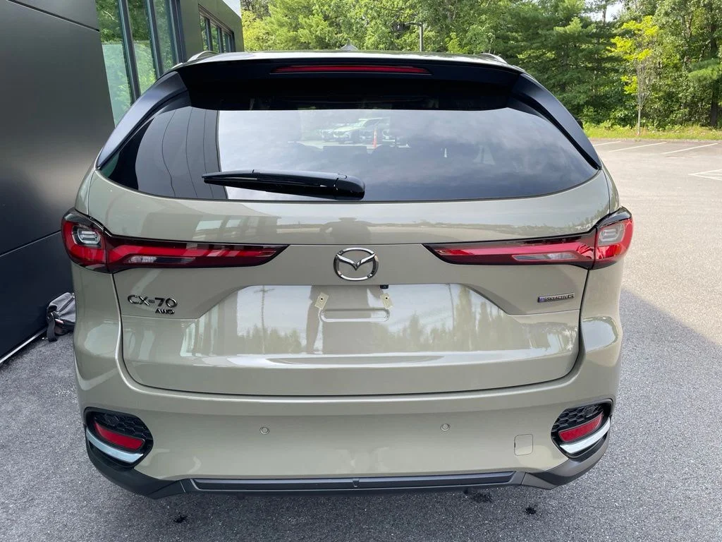 2026 Mazda CX-70 Premium Package - Photo 8