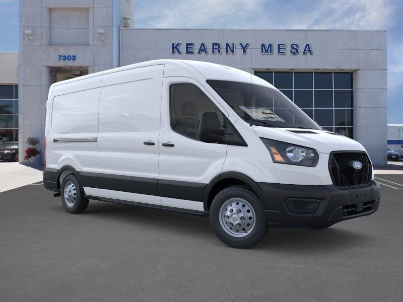 New 2026 Oxford White Ford Base image 7