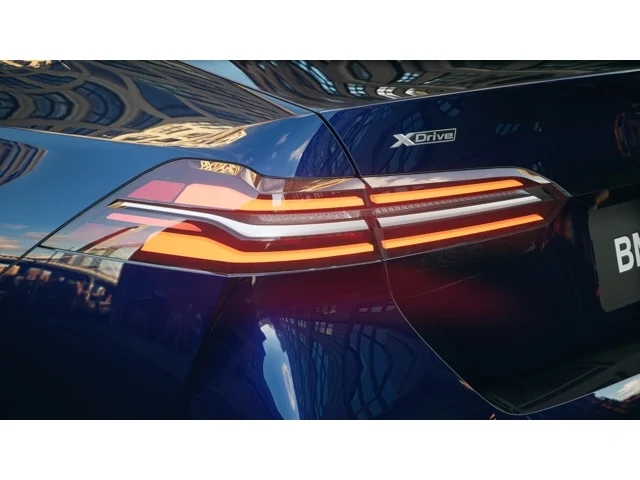 New 2027 Tanzanite Blue II Metallic BMW  image 8