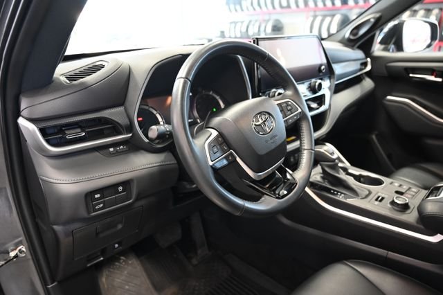 2023 Toyota Highlander XSE - Photo 23