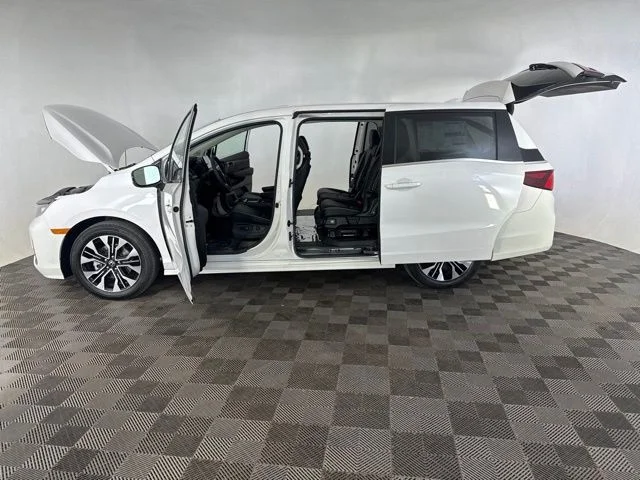 Used 2026 White Honda Elite image 12