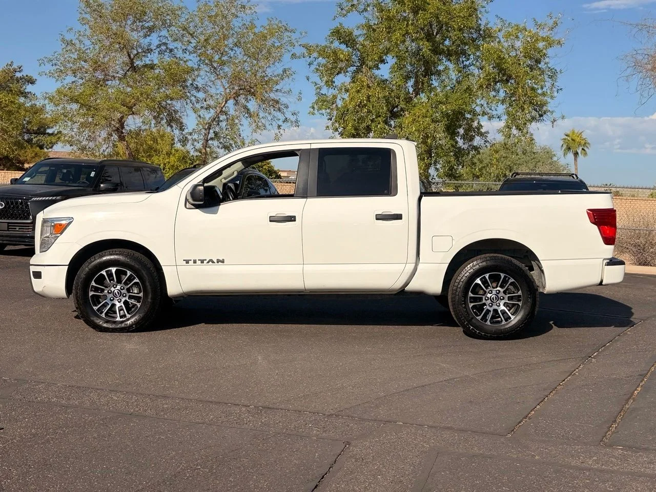 Used 2023 Glacier White Nissan SV image 2