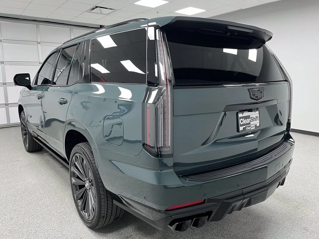 Used 2026 Green Cadillac V-Series image 8