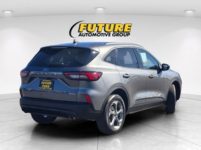 Used 2025 Gray Ford ST-Line image 4