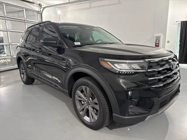 Used 2026 Black Ford Active image 1